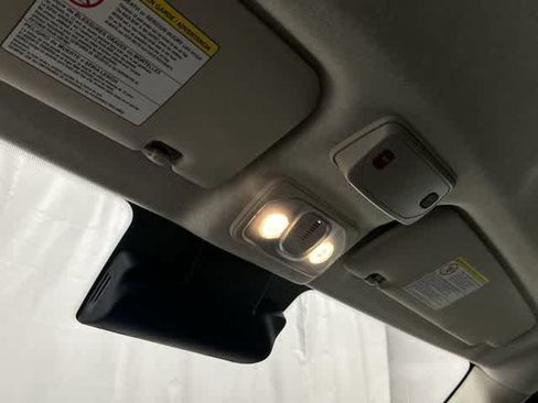 Used 2025 RAM ProMaster 2500 w/ Convenience Group FWD image 18