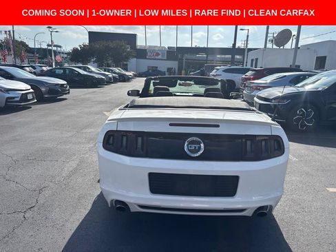 Used 2013 Ford Mustang GT RWD image 5