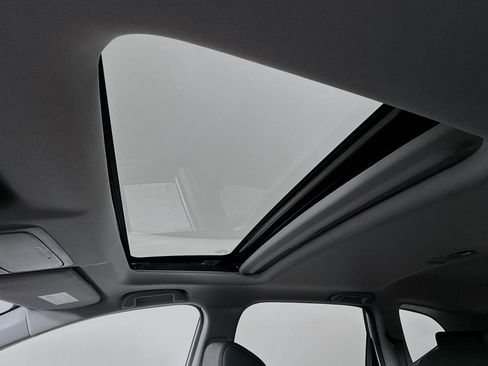 Certified 2021 Honda CR-V Touring image 22