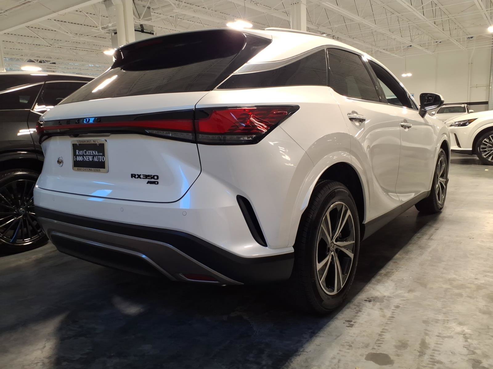 New 2026 Lexus RX 350 AWD image 16