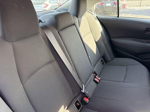 Certified 2022 Toyota Corolla LE image 18
