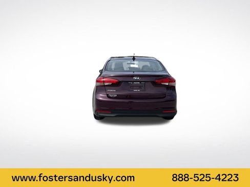 Used 2017 Kia Forte LX FWD image 4