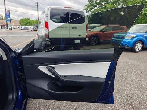 Used 2019 Tesla Model 3 Performance AWD/4WD image 23