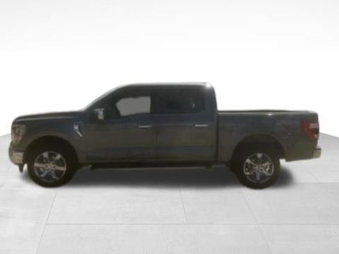 Used 2021 Ford F150 Lariat w/ Equipment Group 502A High AWD/4WD image 3