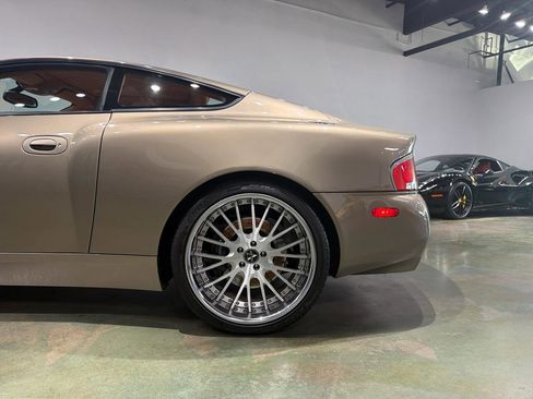 Used 2003 Aston Martin Vanquish RWD image 5