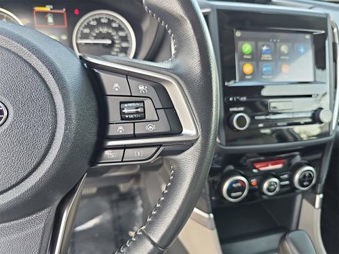 Used 2023 Subaru Forester Premium image 18