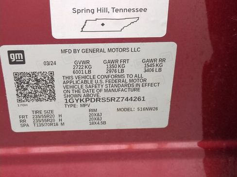 Certified 2024 Cadillac XT6 Premium Luxury w/ LPO, Floor Liner Package AWD/4WD image 31