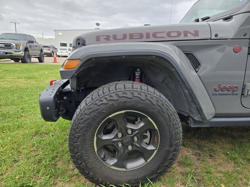 Used 2020 Jeep Gladiator Rubicon image 8