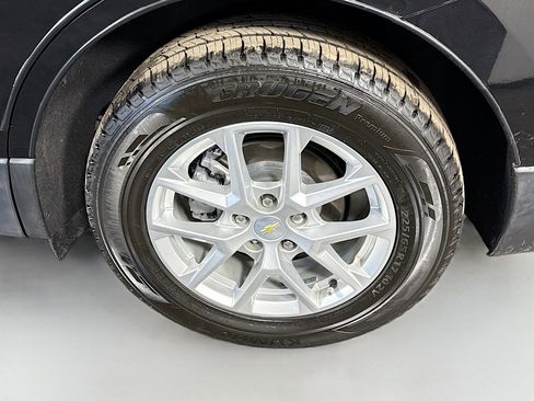 Used 2022 Chevrolet Equinox LT image 37