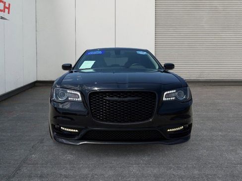 Used 2022 Chrysler 300 Touring L w/ Comfort Group RWD image 7
