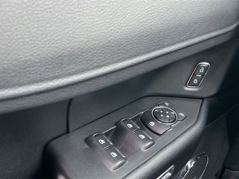 Used 2021 Ford Expedition Max XLT image 13