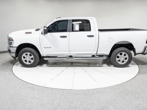 Used 2026 RAM 2500 Big Horn AWD/4WD image 33