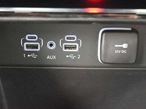 Used 2024 Jeep Grand Cherokee Limited AWD/4WD image 26