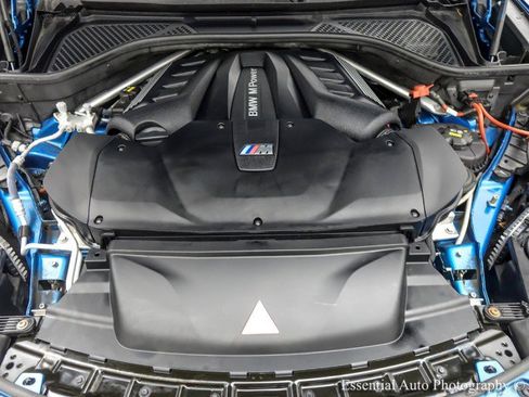 Used 2019 BMW X6 M w/ Executive Package image 35