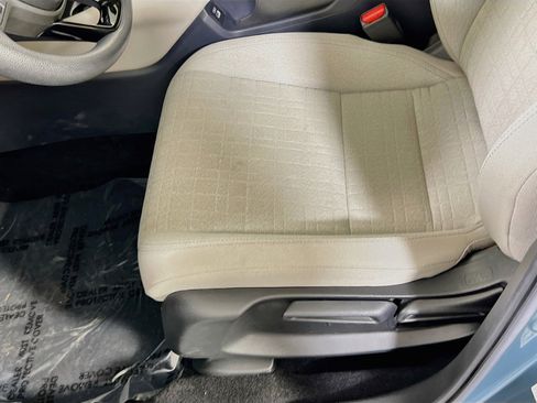 Used 2023 Honda HR-V LX image 18