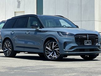 New 2026 Lincoln Aviator Black Label w/ Black Label Special Edition AWD/4WD video 1