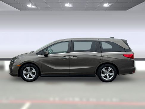 Used 2019 Honda Odyssey EX-L image 2
