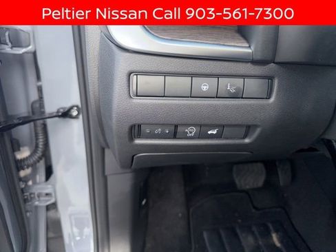 Certified 2026 Nissan Rogue Platinum w/ Platinum Premium Package AWD/4WD image 12