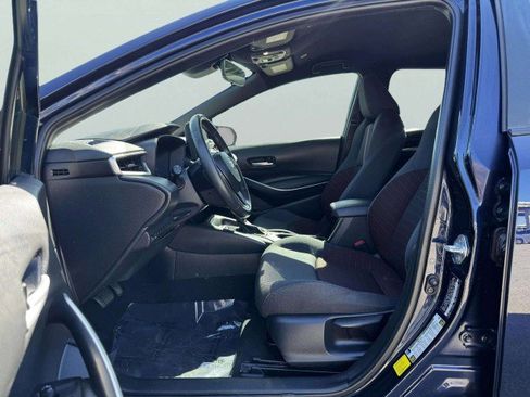 Used 2023 Toyota Corolla SE image 16