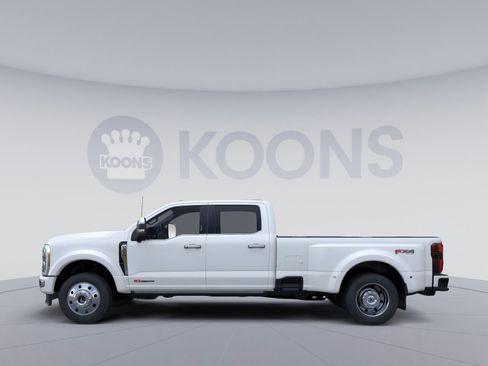 New 2026 Ford F450 Platinum w/ Platinum Plus Package image 4