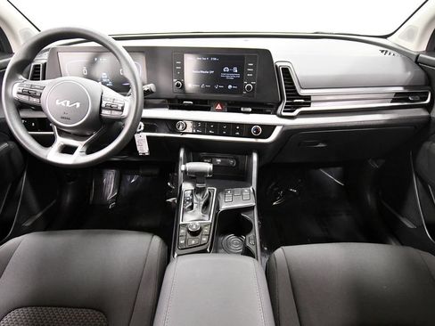 Certified 2023 Kia Sportage LX AWD/4WD image 3