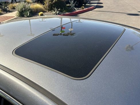 Used 2018 Hyundai Sonata Limited image 9