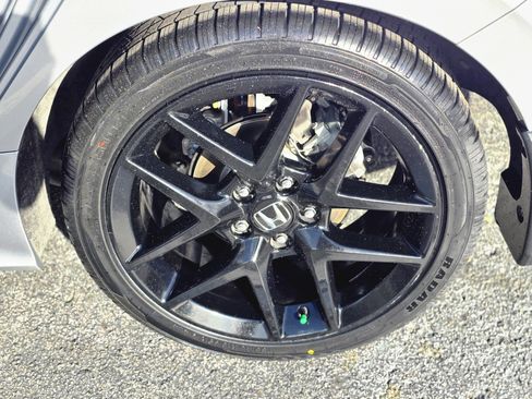 Certified 2024 Honda Civic Sport image 11