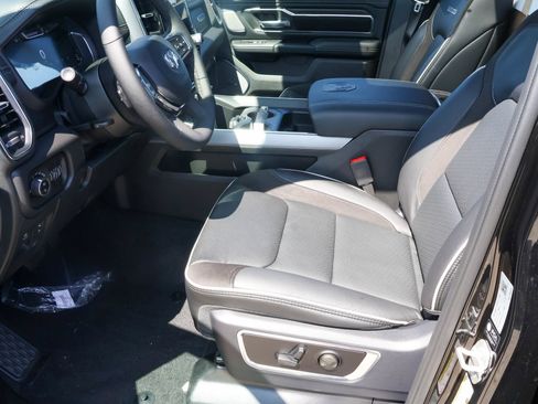 New 2027 RAM 1500 Laramie w/ Night Edition AWD/4WD image 4