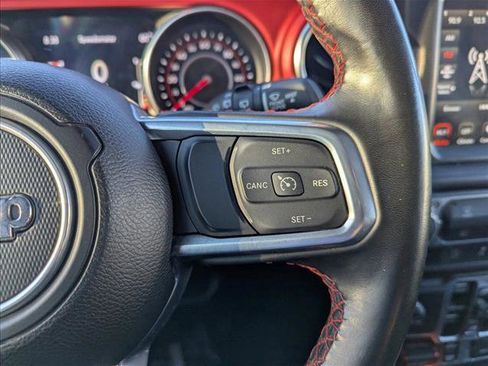 Used 2022 Jeep Wrangler Unlimited Rubicon image 12