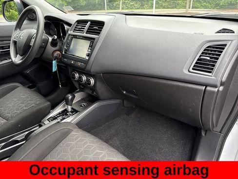 Used 2023 Mitsubishi Outlander Sport ES AWD/4WD image 27