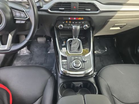 Used 2022 MAZDA CX-9 Touring w/ Touring Premium Package image 17