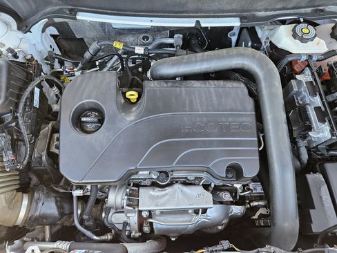 Certified 2023 GMC Terrain AT4 image 32