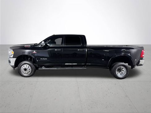 Used 2022 RAM 3500 Laramie AWD/4WD image 9