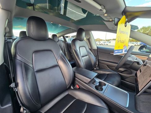 Used 2021 Tesla Model 3 Standard Range Plus image 42