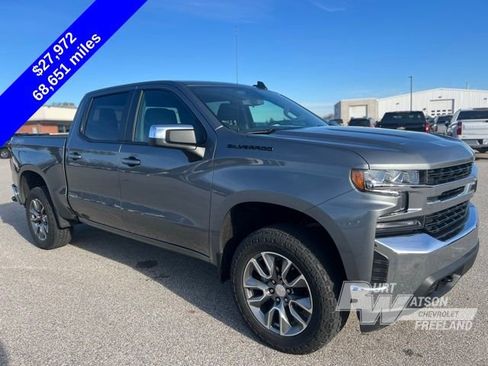 Used 2022 Chevrolet Silverado 1500 LT w/ Bed Protection Package image 8