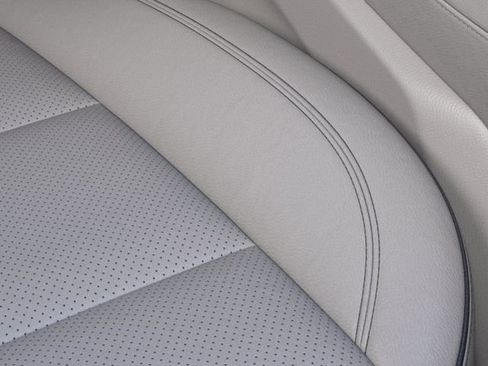 New 2026 Buick Enclave Avenir image 21