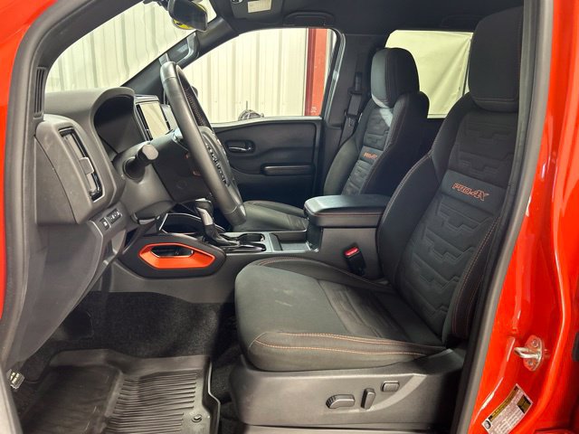 Used 2025 Nissan Frontier PRO-4X w/ Interior Protection Package AWD/4WD image 13