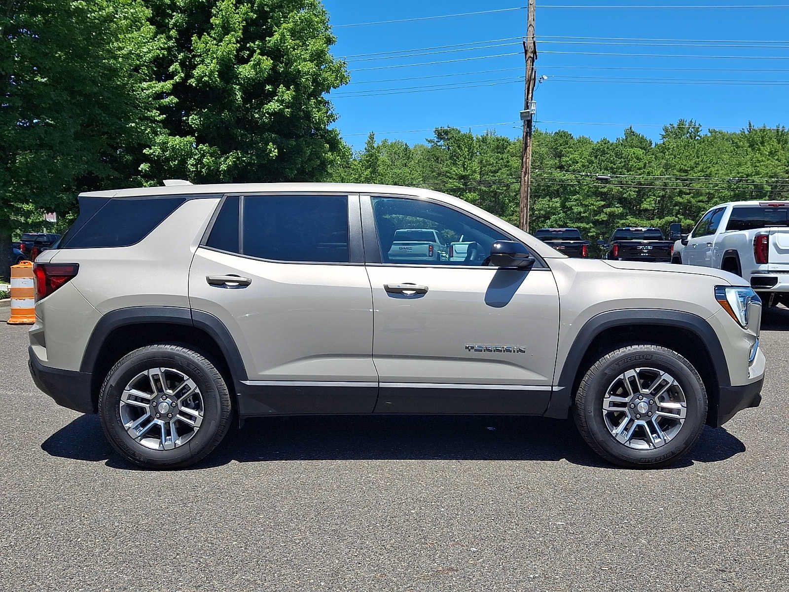 Used 2026 GMC Terrain Elevation FWD image 7