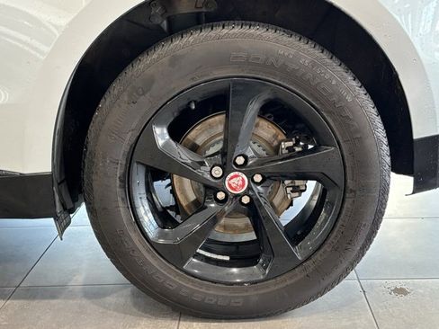 Used 2021 Jaguar F-PACE S image 38