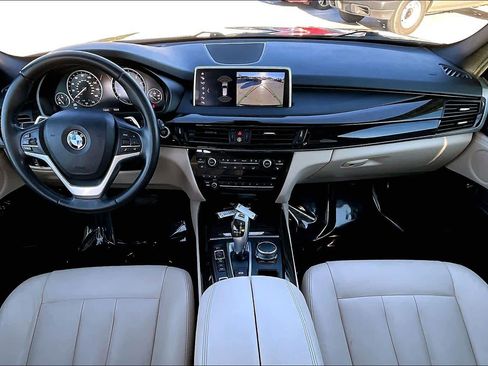 Used 2018 BMW X5 xDrive40e image 14