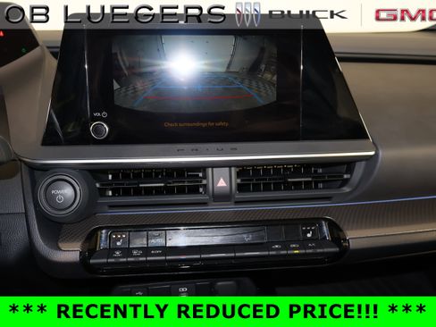 Used 2026 Toyota Prius XLE image 24