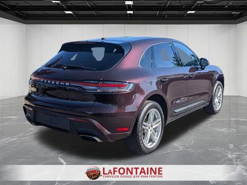 Used 2024 Porsche Macan AWD/4WD image 5