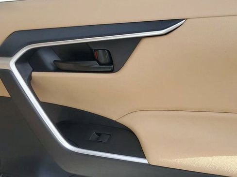 New 2025 Toyota RAV4 LE image 32