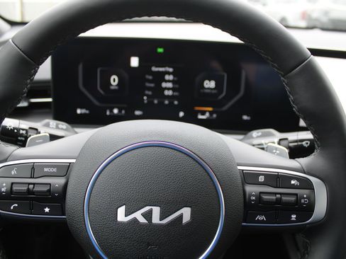 New 2026 Kia K5 GT image 29