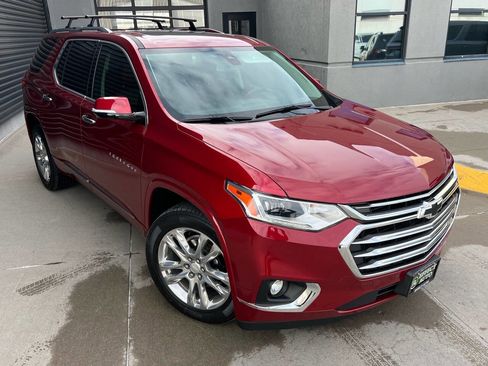 Used 2018 Chevrolet Traverse High Country image 5