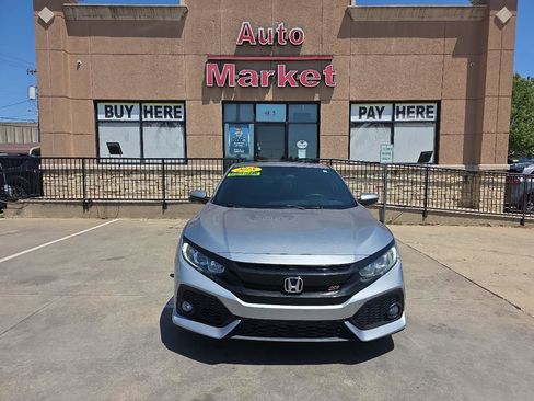 Used 2018 Honda Civic Si image 2