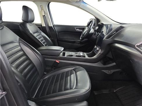 Certified 2022 Ford Edge SEL w/ Convenience Package image 15