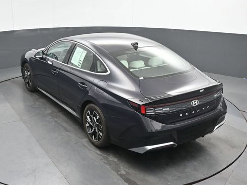 Used 2024 Hyundai Sonata SEL FWD image 37