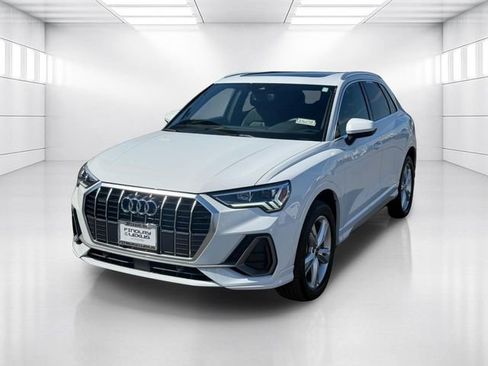 Used 2024 Audi Q3 2.0T Premium Plus AWD/4WD image 1
