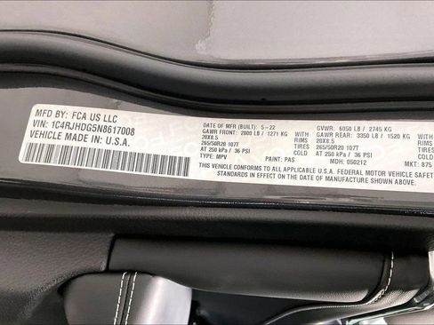 Used 2022 Jeep Grand Cherokee Overland w/ Adv Protech Group III image 43